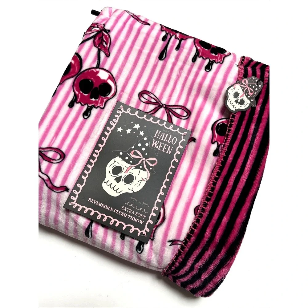 Halloween Pink Skull Cherry Reversible Plush Throw Blanket 50x70 Goth Kawaii NWT